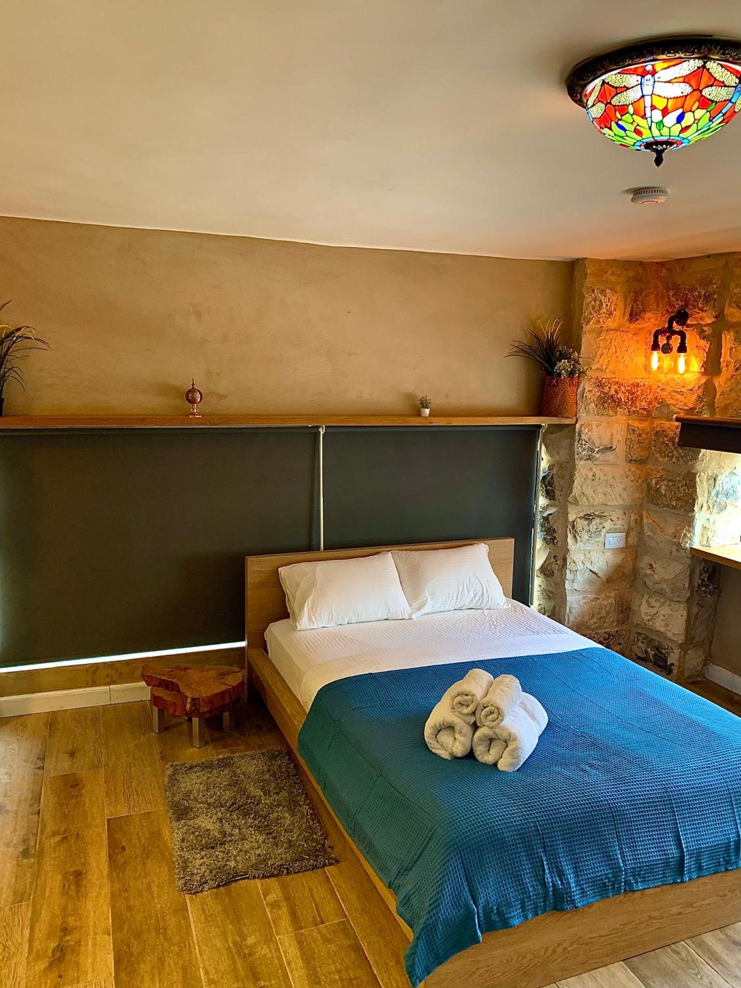 Boutique Apartment In Heart Of ไฮฟา ภายนอก รูปภาพ